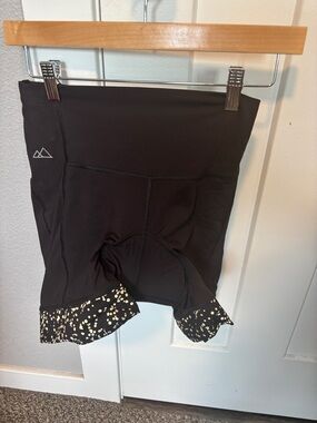 Wild Rye Black Bike Shorts with Speckled Hem